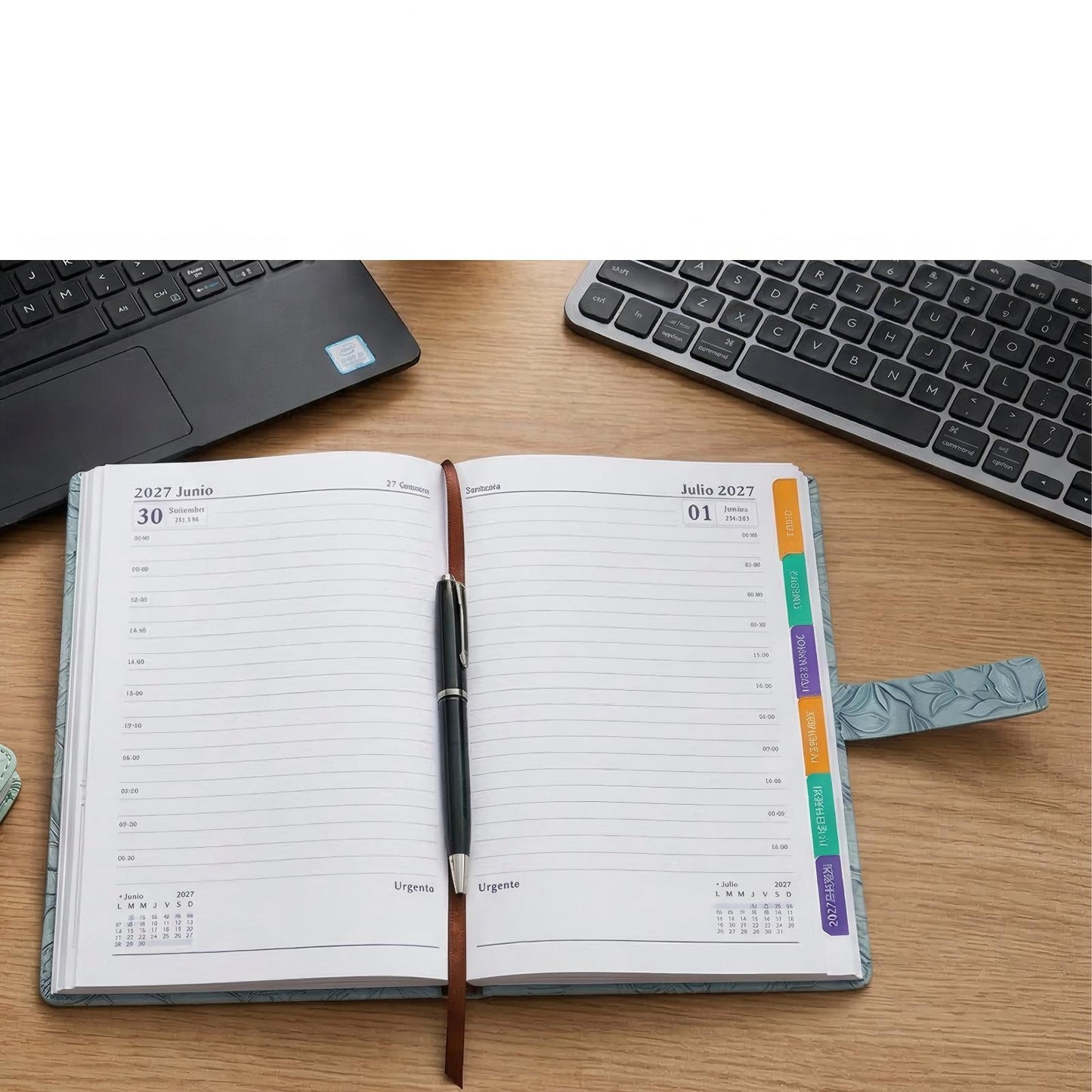 Spanish and English diary daily notebook Diario en inglés y español